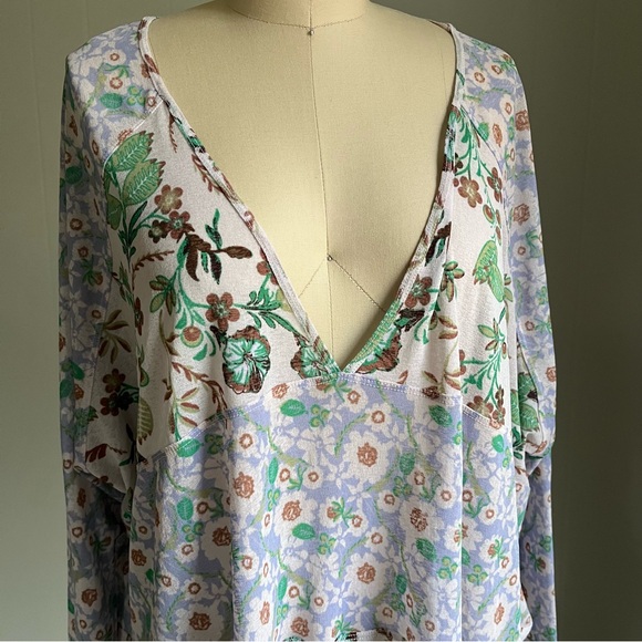 Free People Isabelle Floral Tunic Top Medium Baggy Oversized Flowy Peasant Boho - Picture 7 of 16